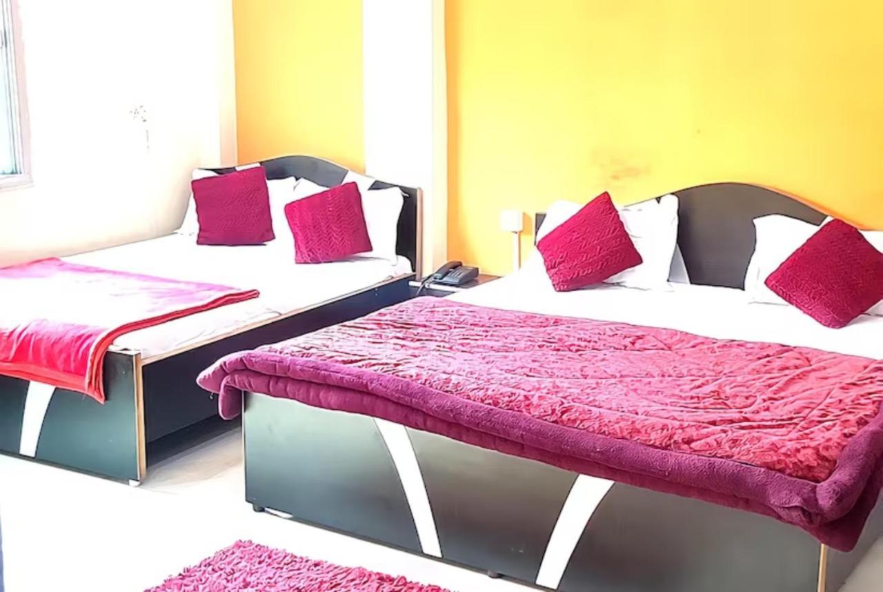 Goroomgo New Ashiyana Palace Варанаси Екстериор снимка